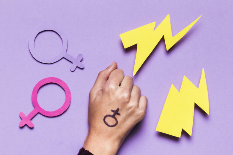 segni-di-genere-femminile-e-maschile-disegnati-mano